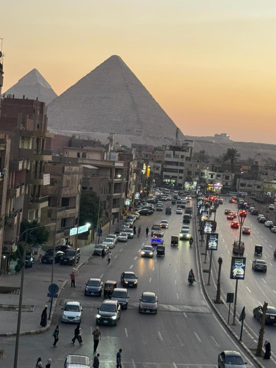 Khufu Pyramids Inn Nazlet el-Sîsi Esterno foto