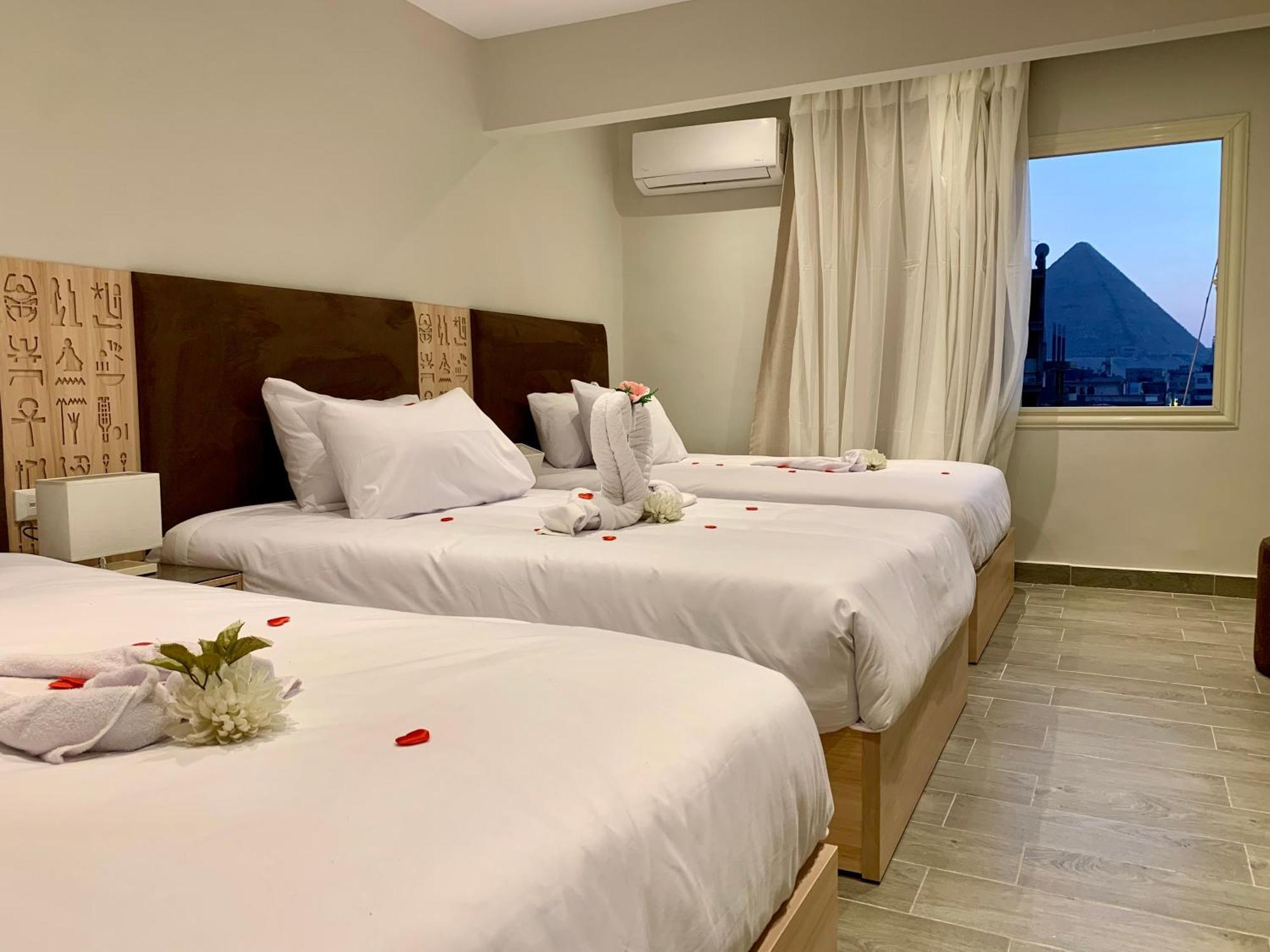 Khufu Pyramids Inn Nazlet el-Sîsi Esterno foto